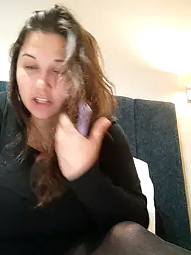 Snapshot of minette-sexy chatting on 03.05.25 minette-sexy online show from 03.05.25