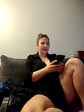 Snapshot of minette-sexy chatting on 03.10.25 minette-sexy online show from 03.10.25