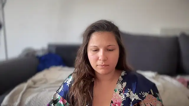 Snapshot of minette-sexy chatting on 09.18.25 minette-sexy online show from 09.18.25