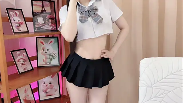 Snapshot of KaleAnisa chatting on 04.30.26 KaleAnisa online show from 04.30.26