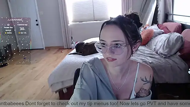 Snapshot of Plantbabeee chatting on 01.05.26 Plantbabeee online show from 01.05.26