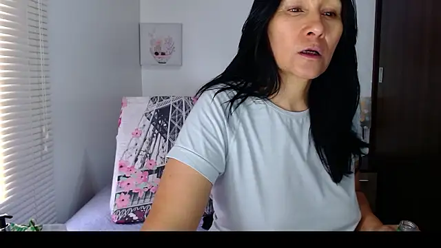 Maira B online show from 03.18.26