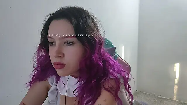 Snapshot of WandaDoll chatting on 11.14.25 WandaDoll online show from 11.14.25