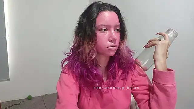 Snapshot of WandaDoll chatting on 01.09.26 WandaDoll online show from 01.09.26