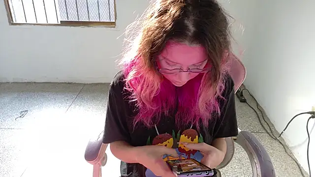 Snapshot of WandaDoll chatting on 01.12.26 WandaDoll online show from 01.12.26