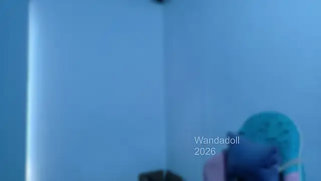 Snapshot of WandaDoll chatting on 05.10.26 WandaDoll online show from 05.10.26