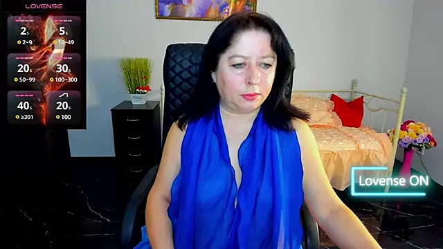 Julia Dean online show from 03.14.25