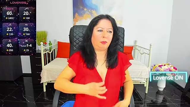 Julia Dean online show from 04.17.26