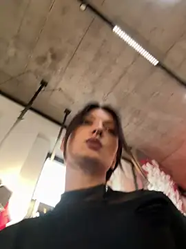 Snapshot of BabeRainbow chatting on 02.05.25 BabeRainbow online show from 02.05.25