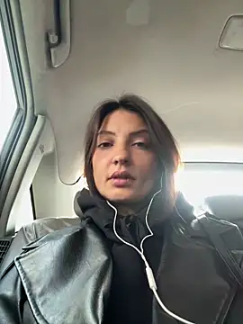 Snapshot of BabeRainbow chatting on 02.13.25 BabeRainbow online show from 02.13.25