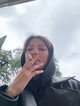 Snapshot of BabeRainbow chatting on 02.18.25 BabeRainbow online show from 02.18.25