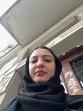 Snapshot of BabeRainbow chatting on 02.21.25 BabeRainbow online show from 02.21.25