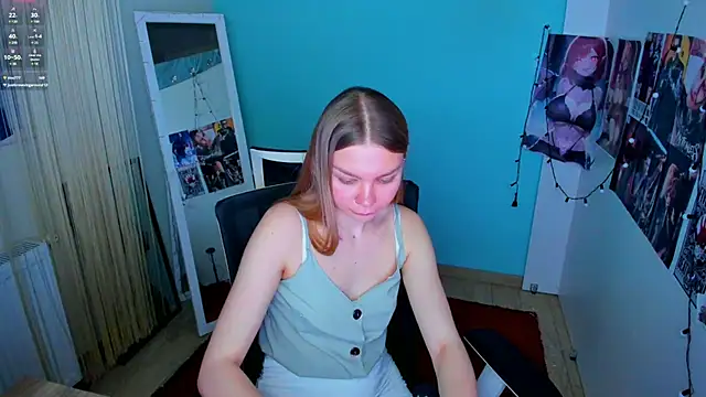 Molly sweetie online show from 03.18.25