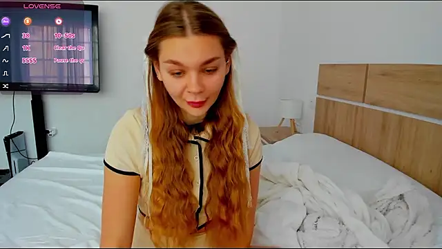 Snapshot of Molly_sweetie chatting on 02.27.26 Molly sweetie online show from 02.27.26