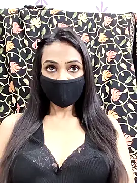 Yours-Bebo online show from 03.05.25