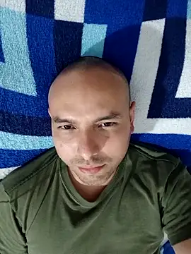 Snapshot of ElSunEagle chatting on 02.06.25 ElSunEagle online show from 02.06.25