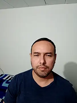 Snapshot of ElSunEagle chatting on 09.20.25 ElSunEagle online show from 09.20.25