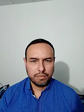 Snapshot of ElSunEagle chatting on 09.22.25 ElSunEagle online show from 09.22.25