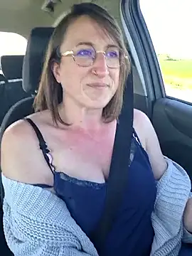 minierose online show from 04.10.26