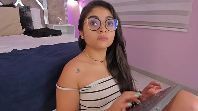 GiselOrtiz online show from 02.28.25