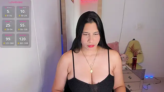 hellensexy online show from 10.30.25