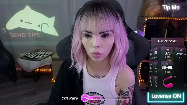 Kerry Kirk online show from 11.18.25