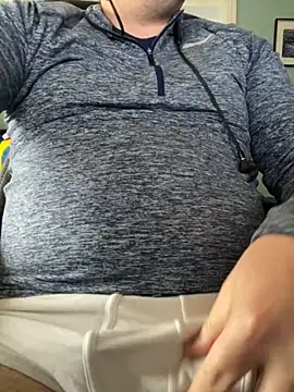 Snapshot of IrishCock30 chatting on 11.26.25 IrishCock30 online show from 11.26.25