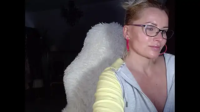 eyesangel22 online show from 01.26.25