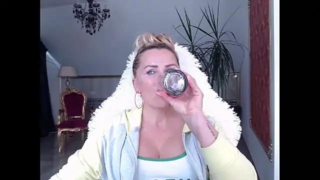 eyesangel22 online show from 03.18.25