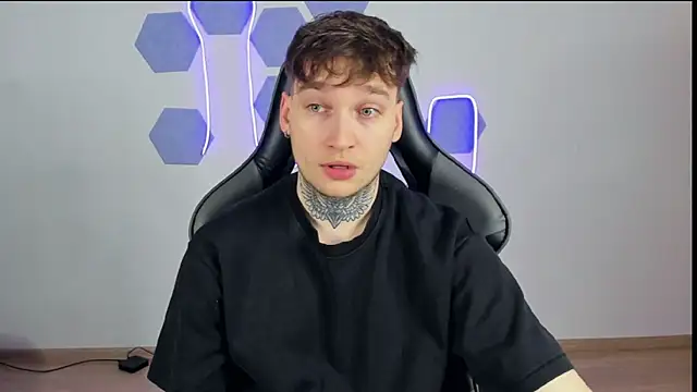 Chris Tyson online show from 12.23.24