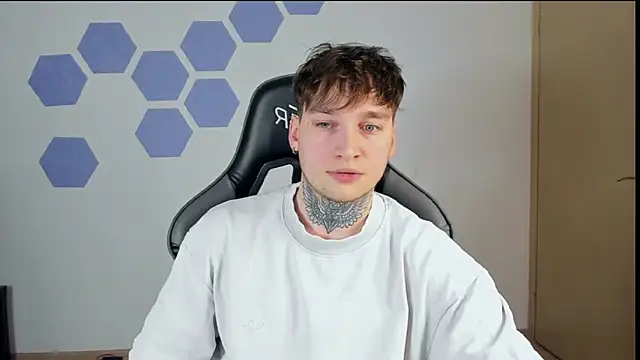 Chris Tyson online show from 01.08.25