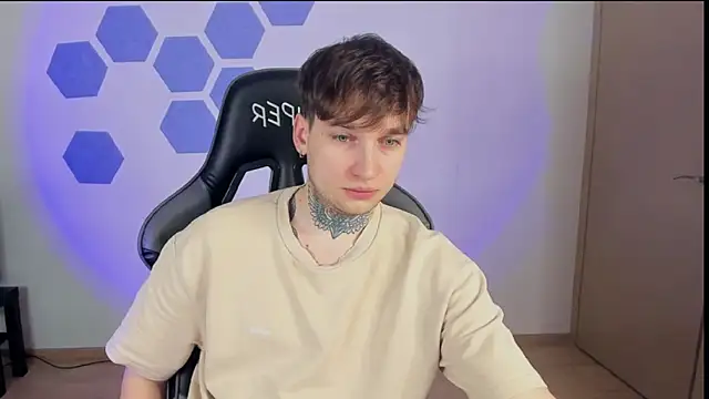 Chris Tyson online show from 01.22.25