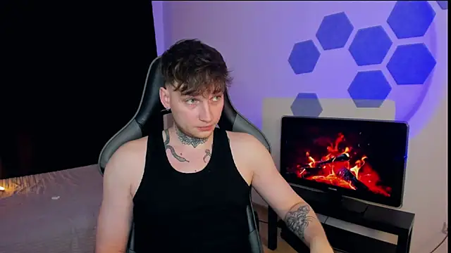 Chris Tyson online show from 02.15.25