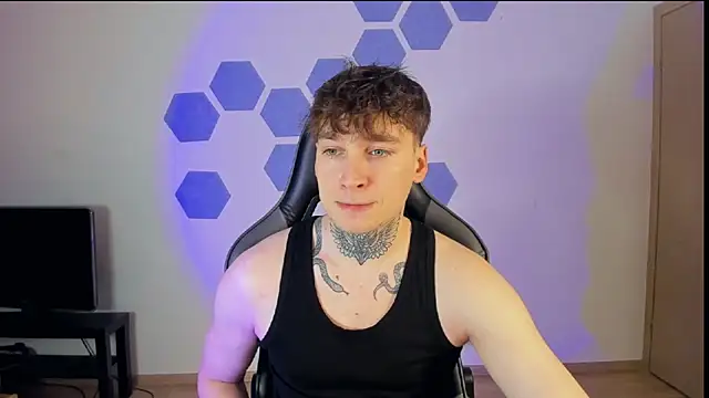 Chris Tyson online show from 03.04.25