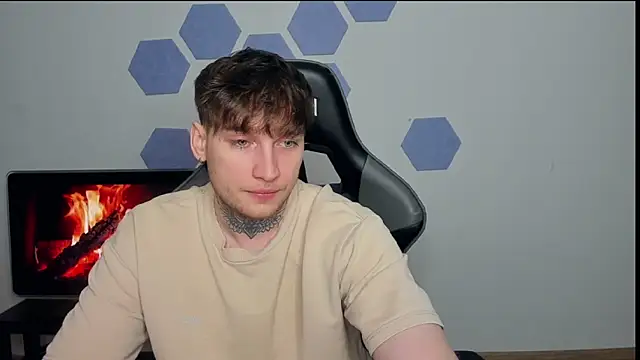 Chris Tyson online show from 03.12.25