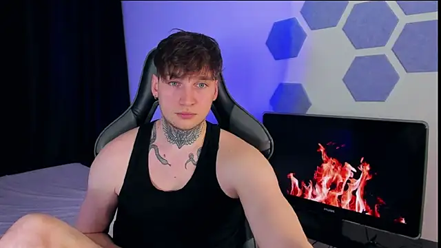 Chris Tyson online show from 03.18.25