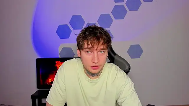 Chris Tyson online show from 11.12.25