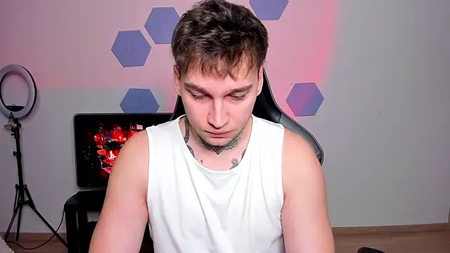 Chris Tyson online show from 12.18.25