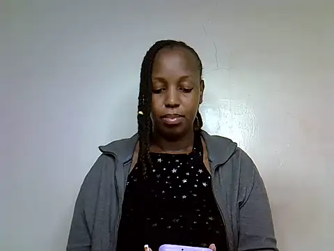 Snapshot of sexxy_kay chatting on 02.04.25 sexxy kay online show from 02.04.25