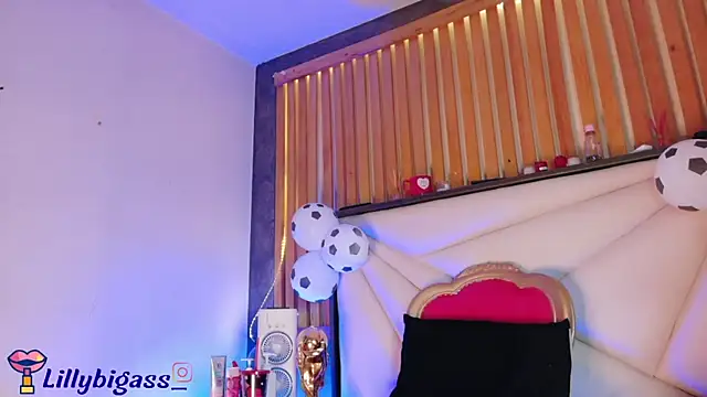 LilyyBigAss online show from 06.26.26