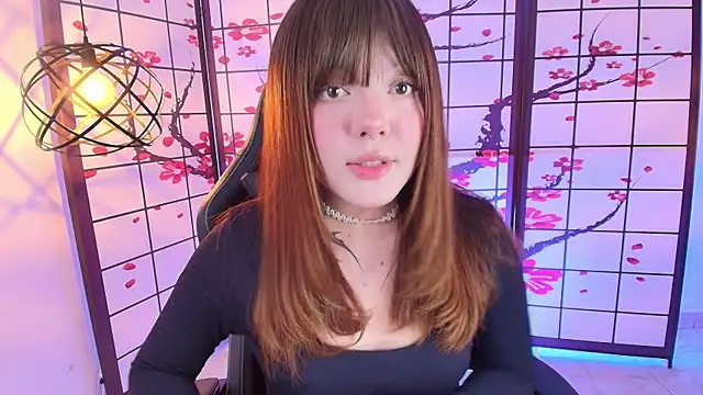 Fluffy Bubble21 online show from 10.22.25