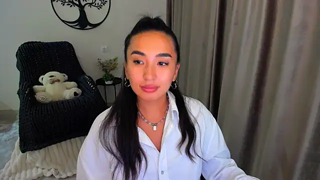 worldofkim online show from 09.10.25