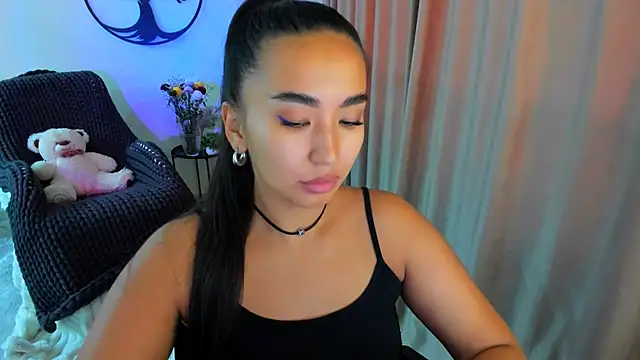 worldofkim online show from 11.05.25