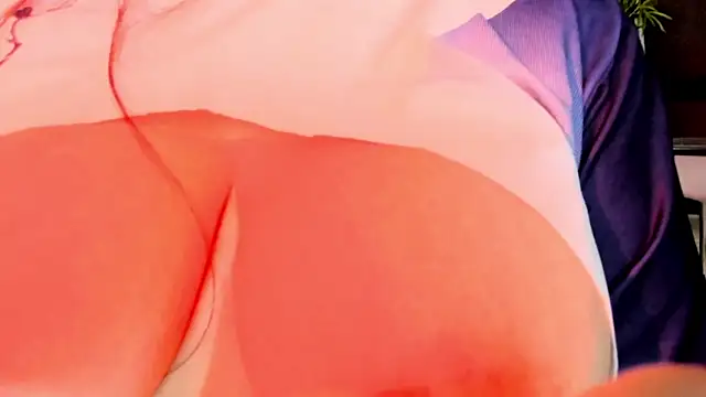 Snapshot of Miia_Thompsonn chatting on 03.05.25 Miia Thompsonn online show from 03.05.25