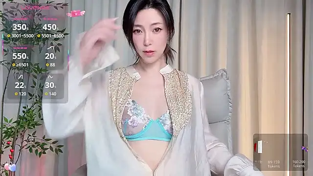 Ada-xixi online show from 11.10.25