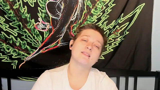 Chloenightmare online show from 11.05.25