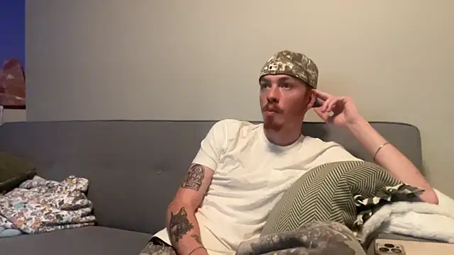 younghungginger online show from 11.30.25