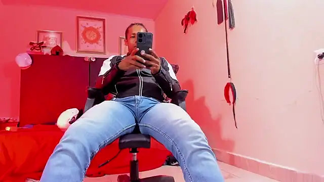 AlejoKhalifa  online show from 02.01.26