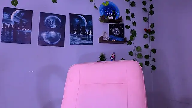 macey elliot  online show from 10.14.25