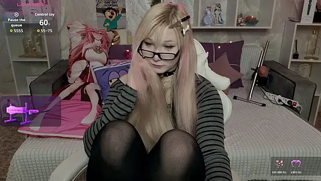 MeowkaKitty online show from 03.28.26